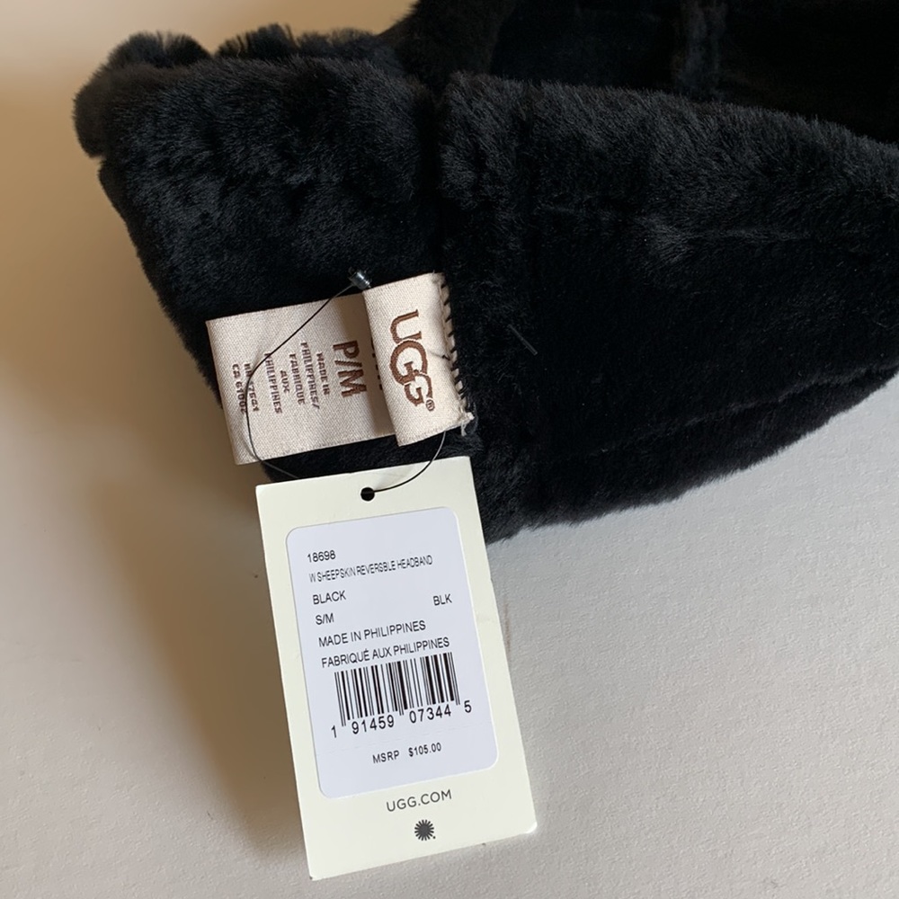 UGG Reversible Leather & Shearling Headband - Picture 7 of 9